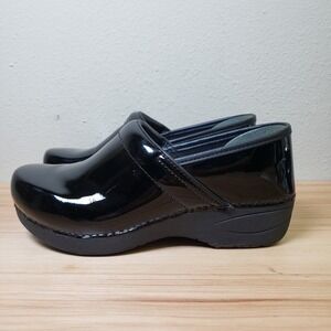 Dansko Size 39 Professional Clog Black Patent Leather Glossy Slip On Medical